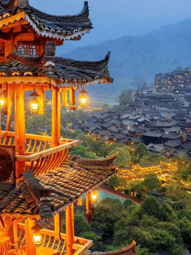 晚跟团黄果树瀑布经典线路游玩心得麻将胡了从西安出发贵州 5 天四(图2) 晚跟团黄果树瀑布经典线路游玩心得麻将胡了从西安出发贵州 5 天四(图2)